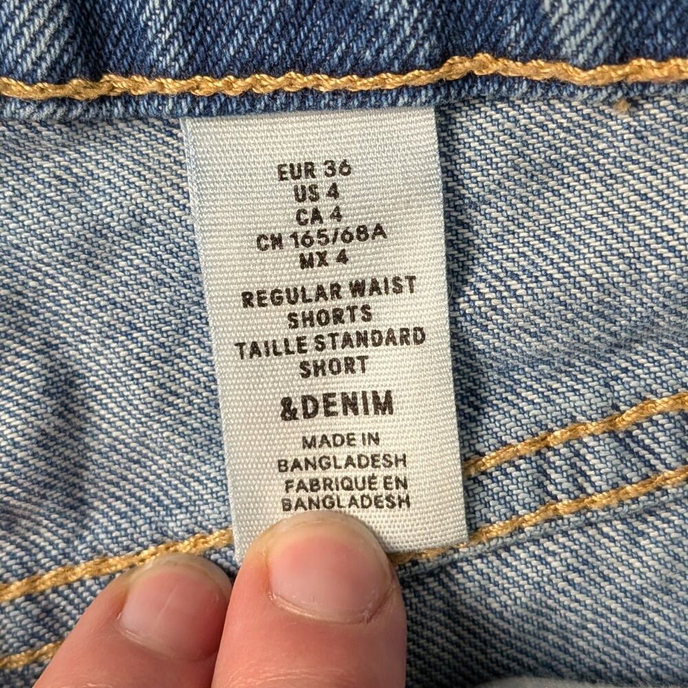 &Denim Paint Streaked Denim Booty Shorts | Women's 4 - Picture 3 of 7